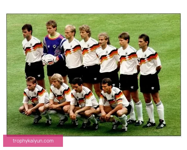 沙勒罗瓦球队结构解析：当前阵容配置与战术体系分析